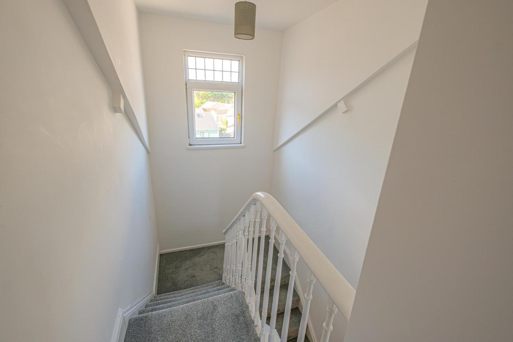 Castleview Coastal Comfort With 2 Parking Spaces Oystermouth Bagian luar foto
