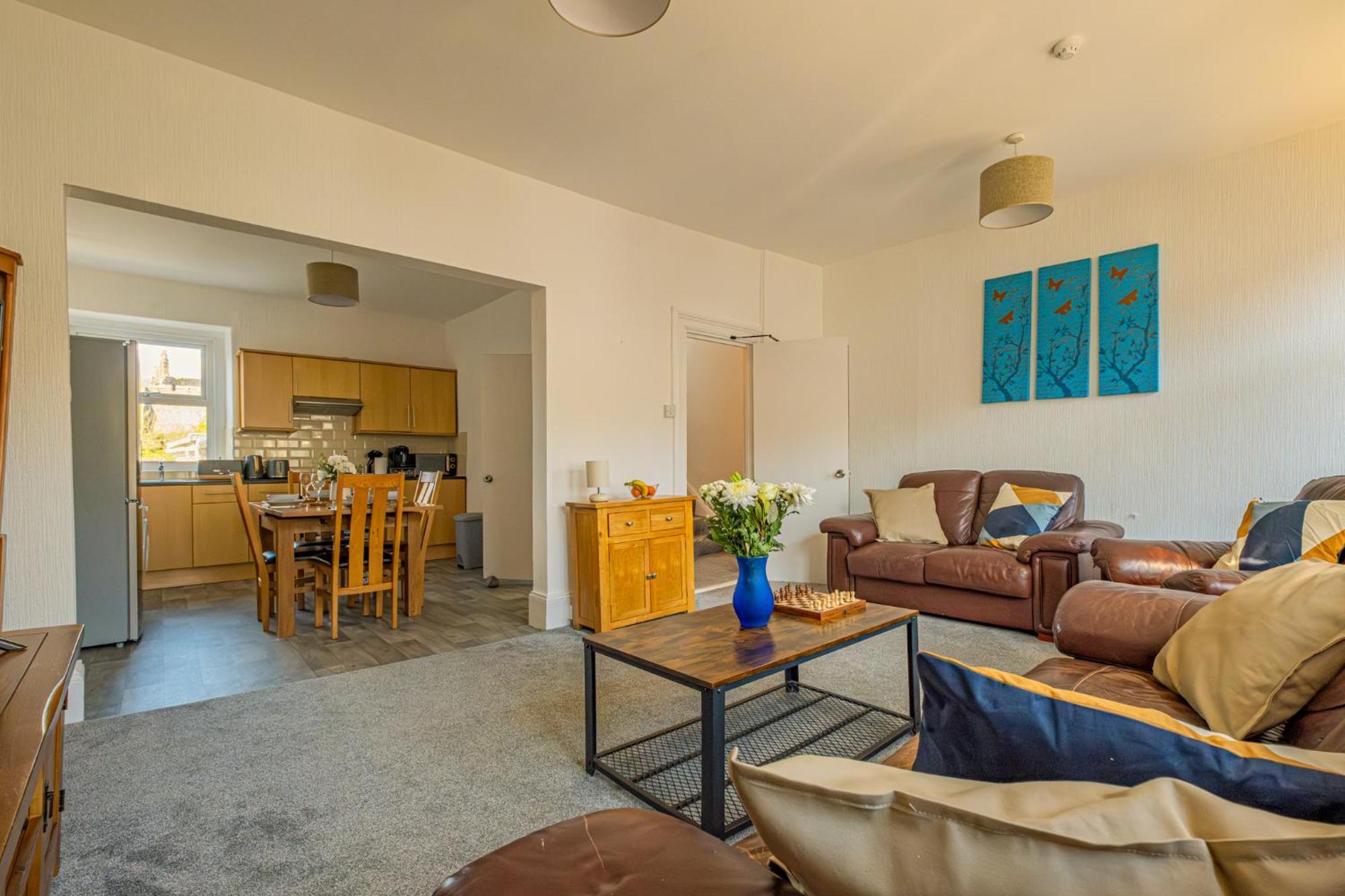 Castleview Coastal Comfort With 2 Parking Spaces Oystermouth Bagian luar foto